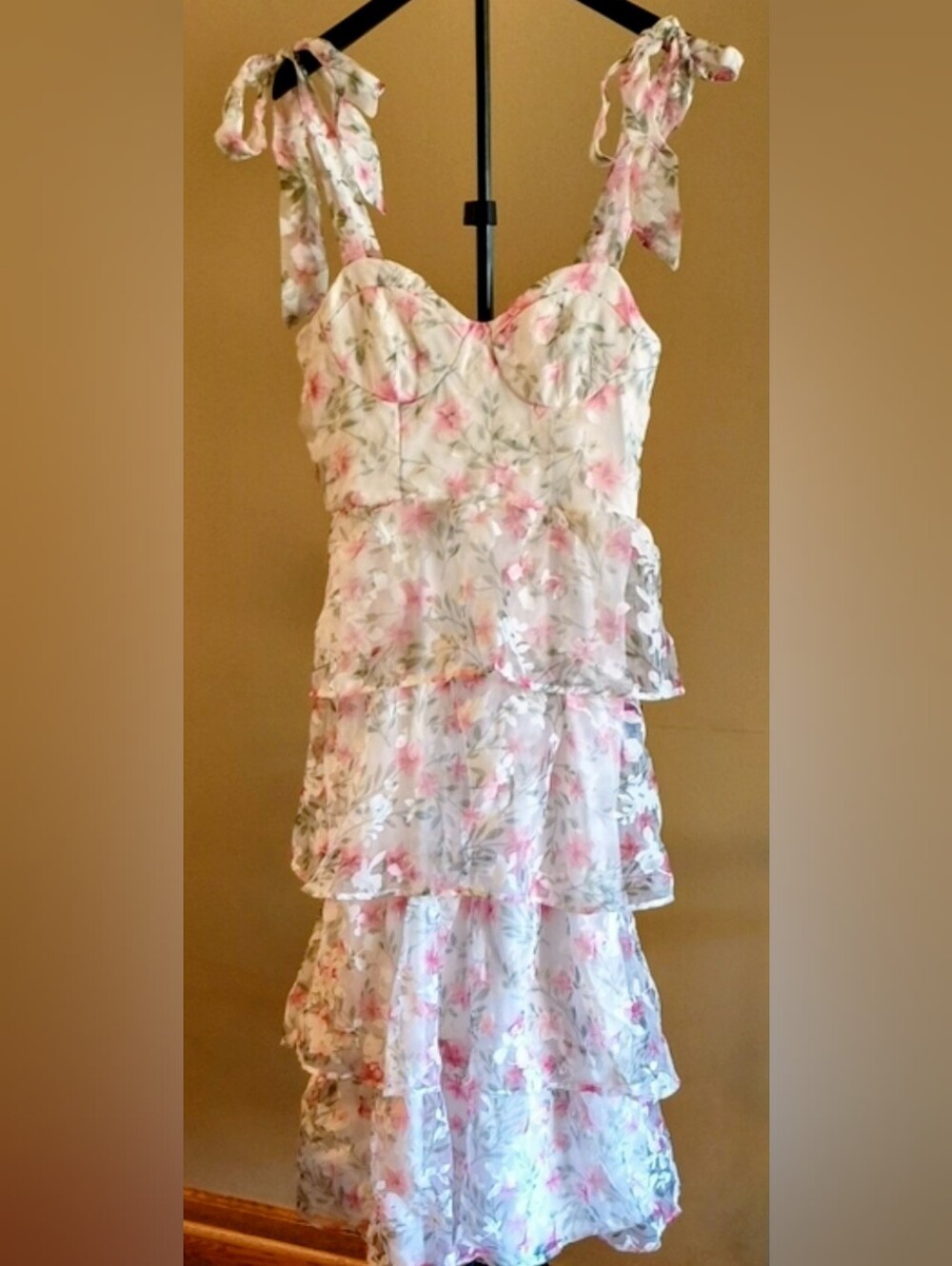 Lulu's White Floral Tie-Shoulder Tiered Midi Dress